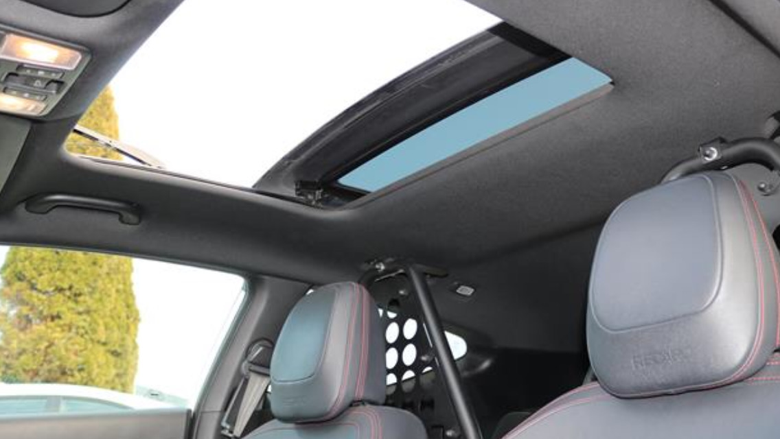 Hvid Kia Ceed fra 2014