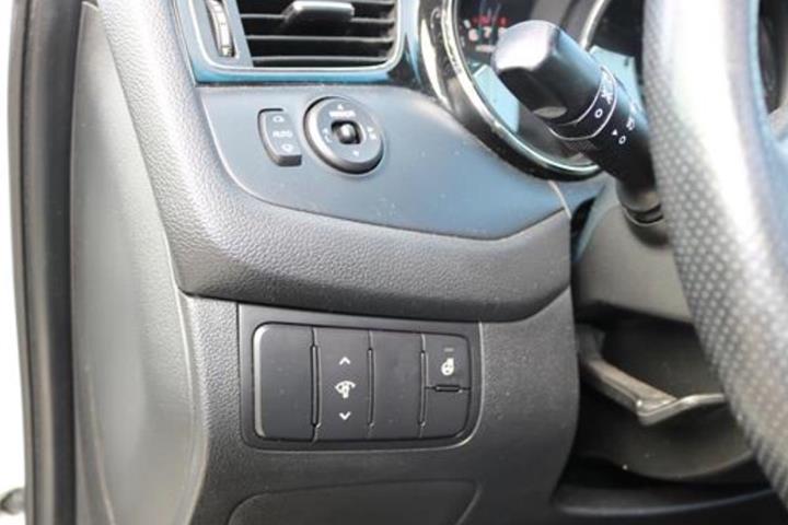 Hvid Kia Ceed fra 2014