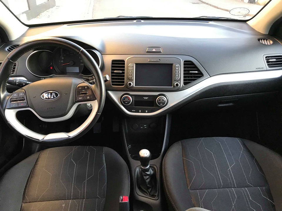 Sort Kia Picanto fra 2016