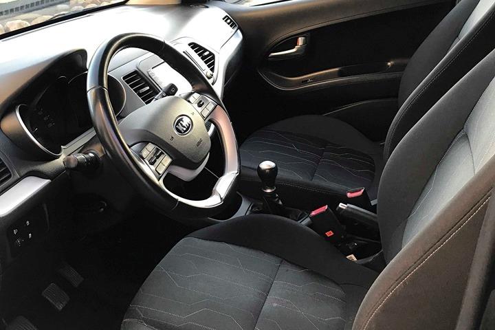 Sort Kia Picanto fra 2016