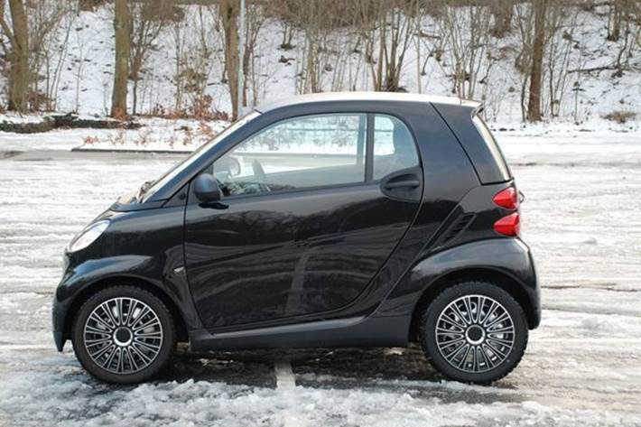 Sort Smart Fortwo fra 2011