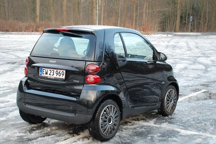 Sort Smart Fortwo fra 2011
