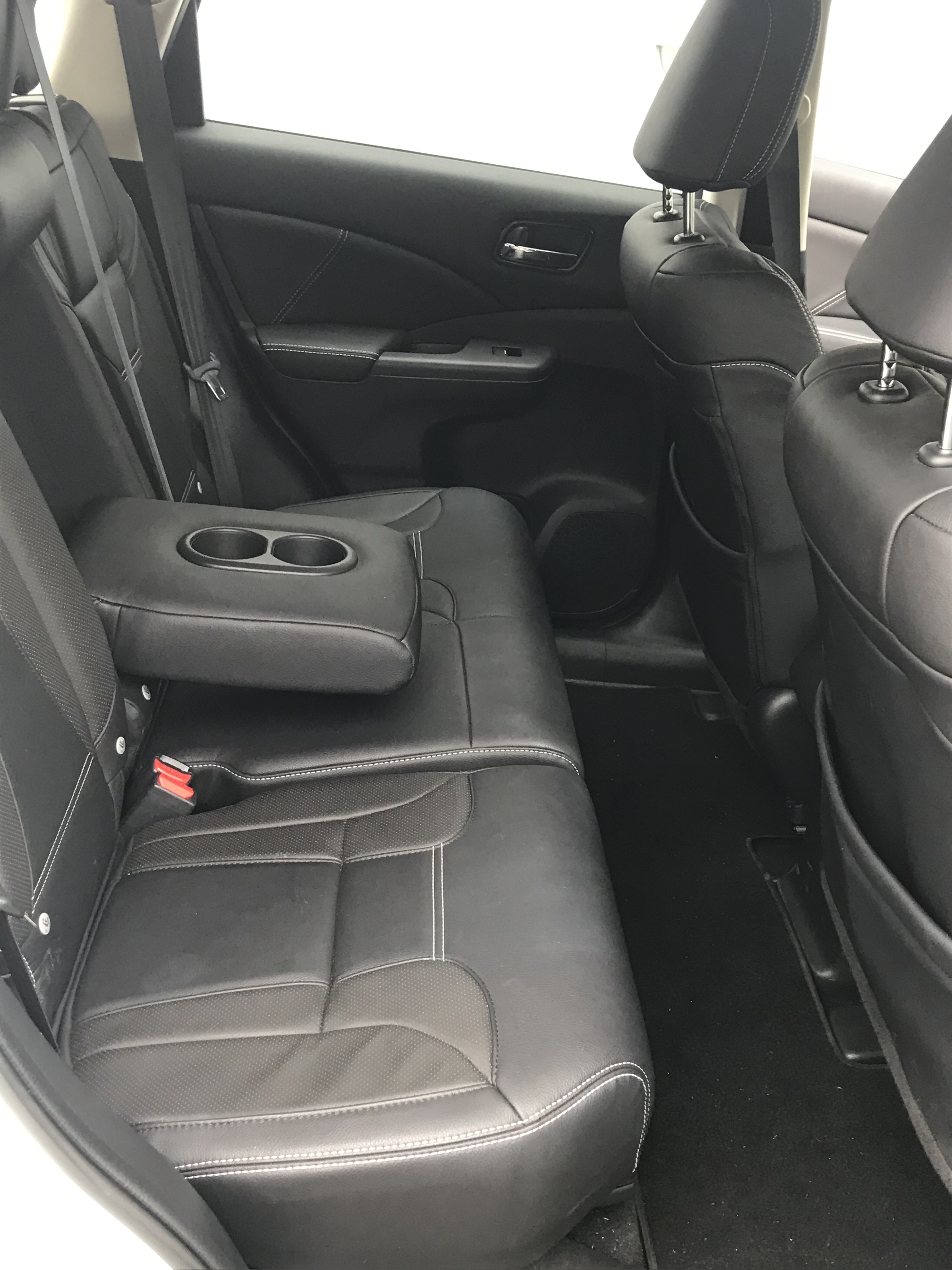 Hvid Honda CR-V fra 2018
