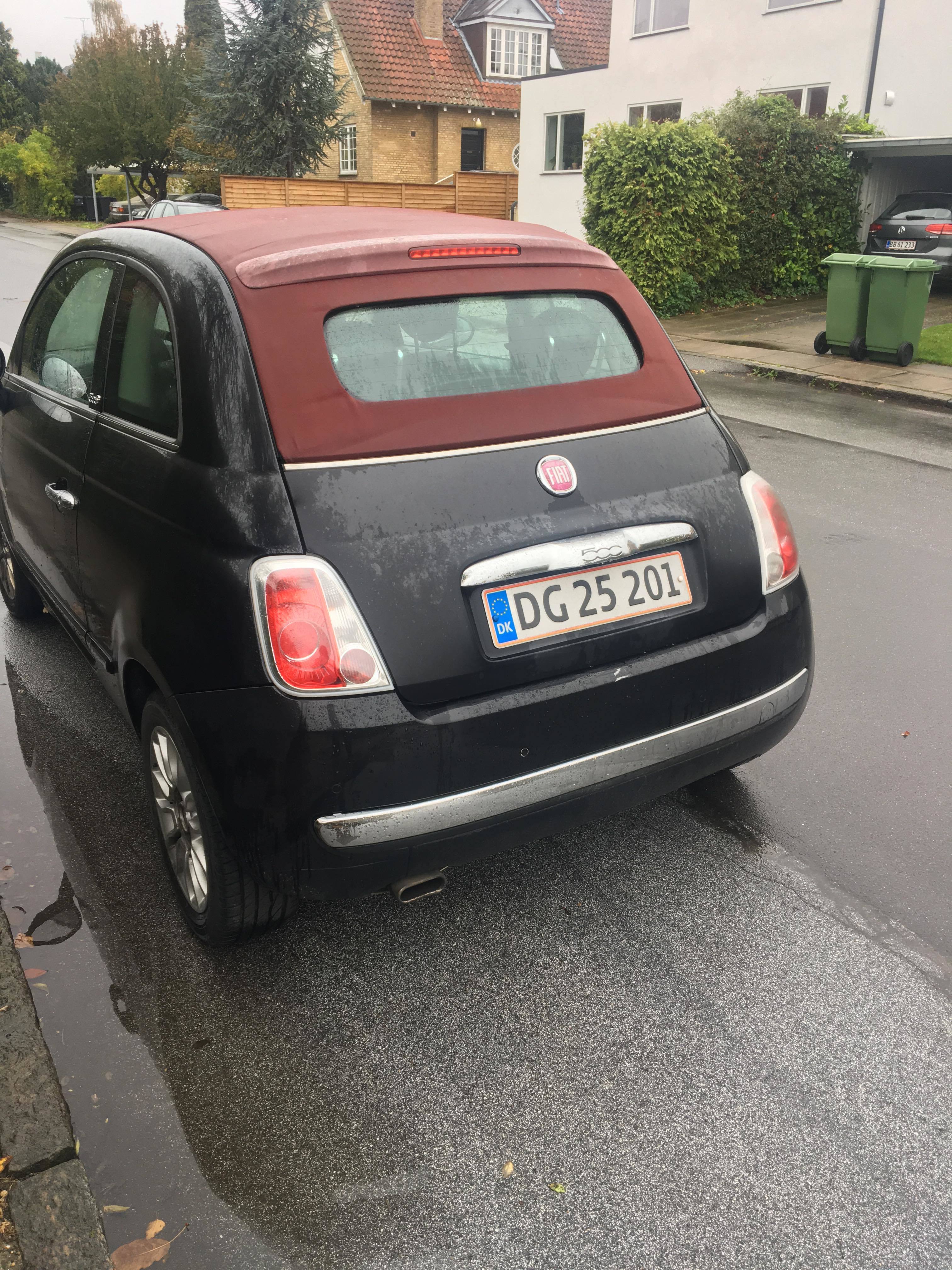 Sort Fiat 500 fra 2010