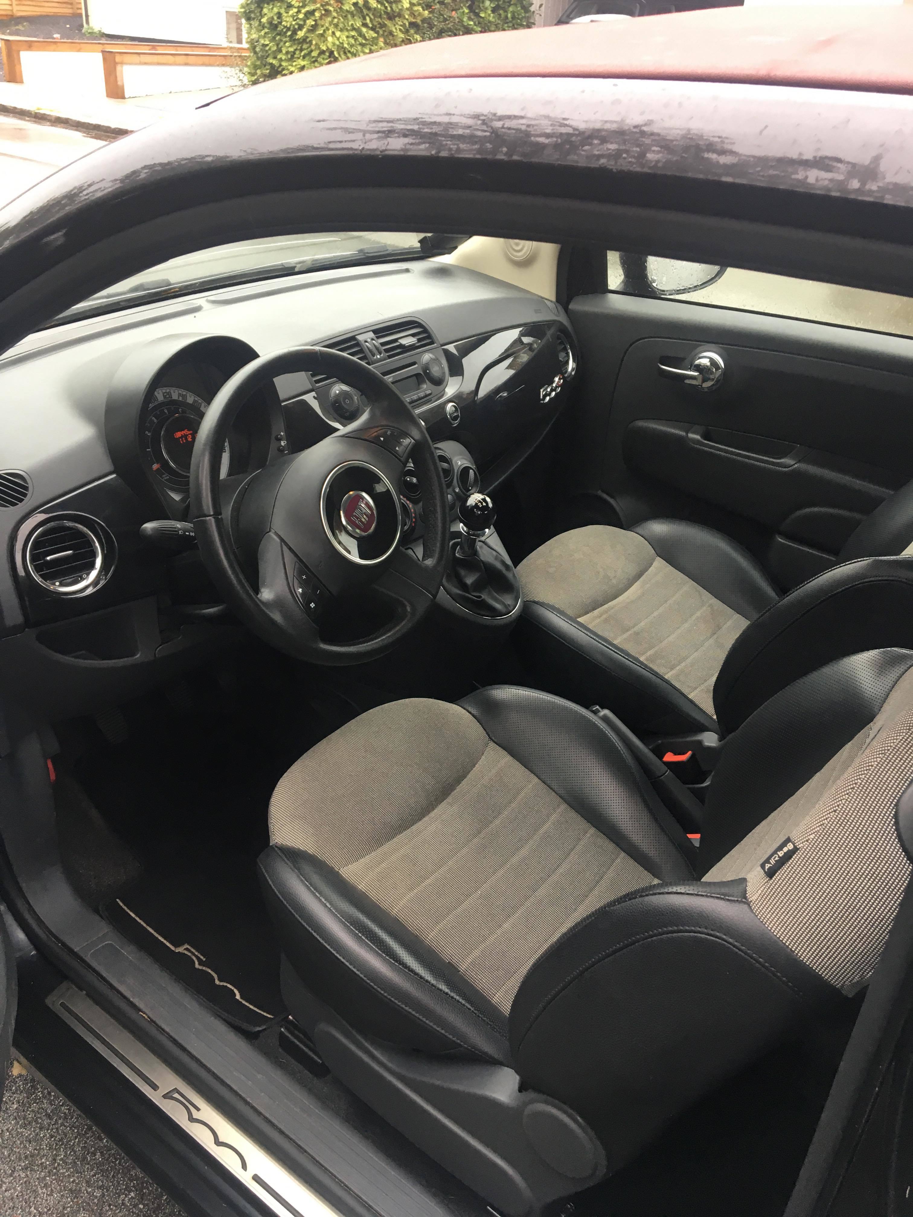 Sort Fiat 500 fra 2010