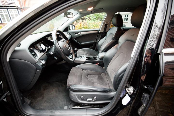 Sort Audi A4 fra 2013