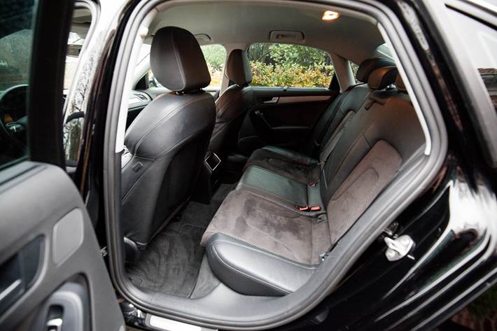 Sort Audi A4 fra 2013