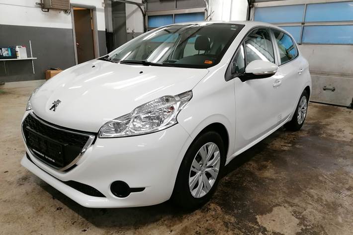 Hvid Peugeot 208 fra 2014