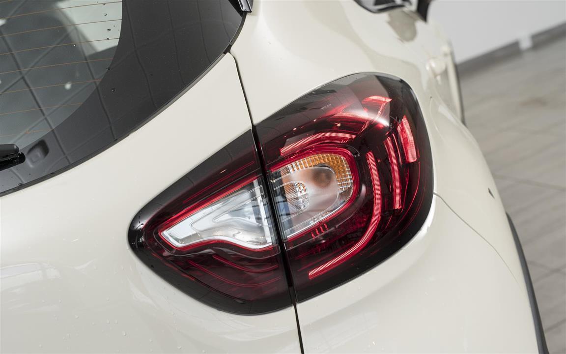 Hvid Renault Captur fra 2018