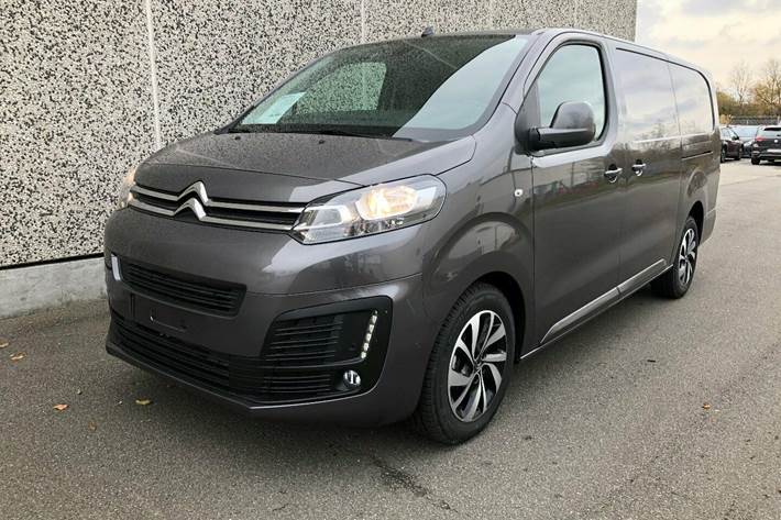 Grå Citroën Jumpy fra 2019