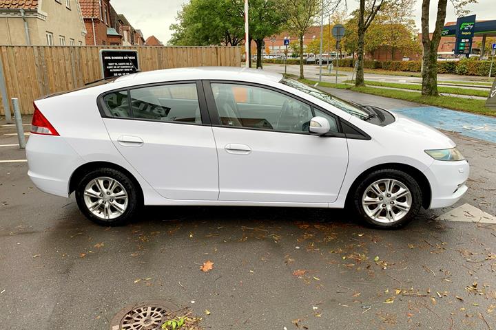 Hvid Honda Insight fra 2010