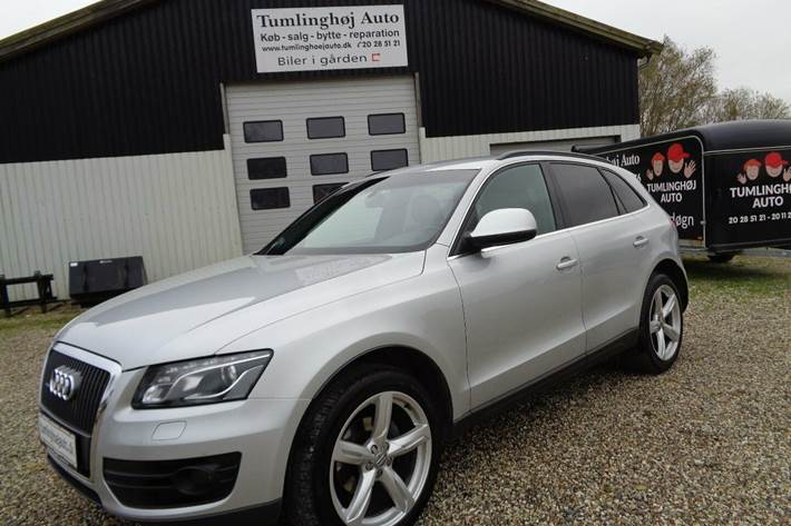 Grå Audi Q5 fra 2012