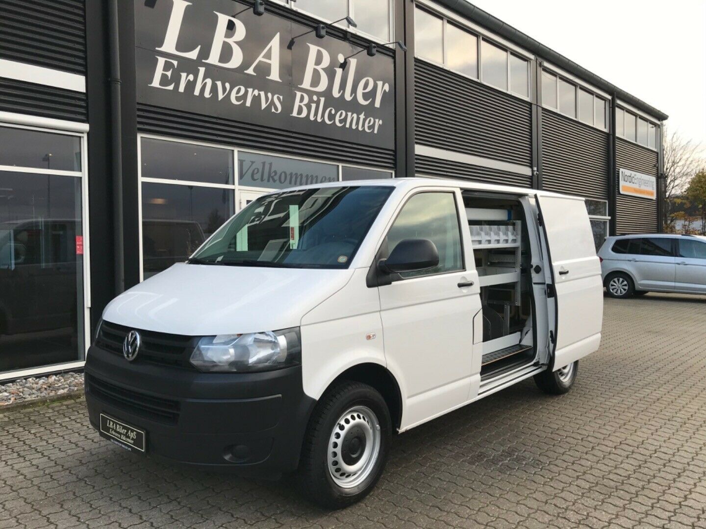 Hvid VW Transporter fra 2014
