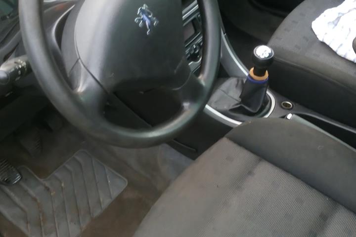 Sort Peugeot 307 fra 2003