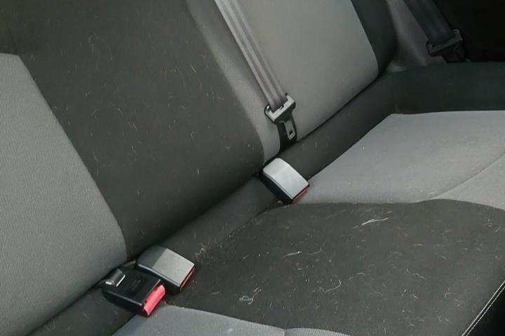 Blå Peugeot 206 fra 2006