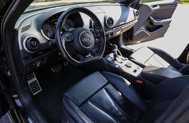Sort Audi S3 Sportback fra 2014