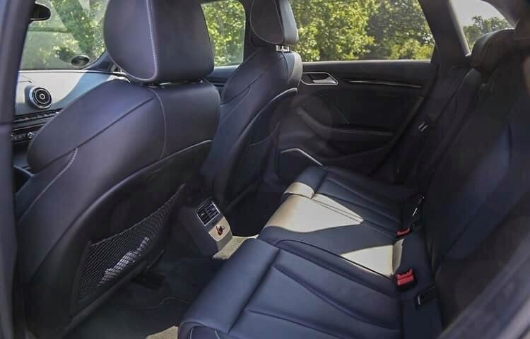 Sort Audi S3 Sportback fra 2014