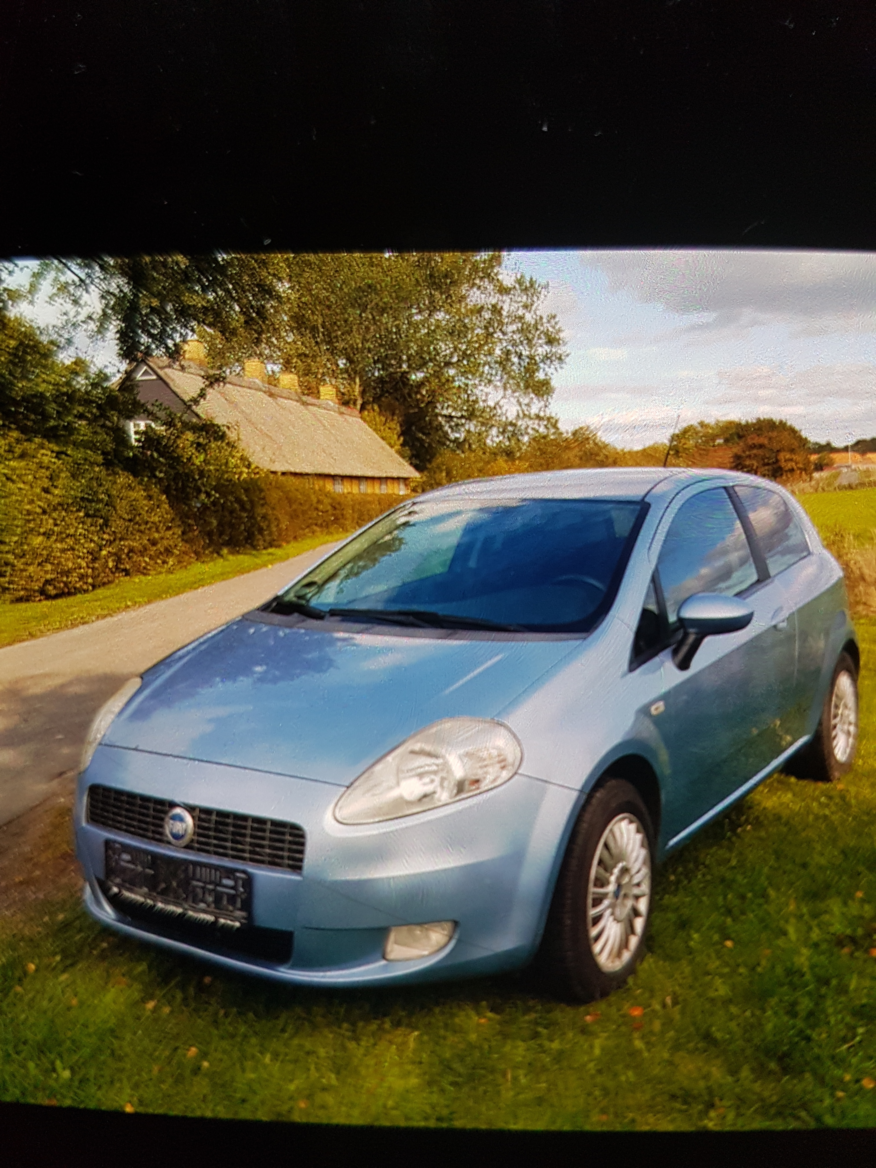 Blå Fiat Punto fra 2007