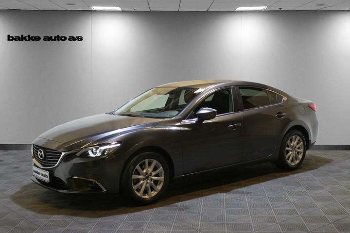 Grå Mazda 6 fra 2018