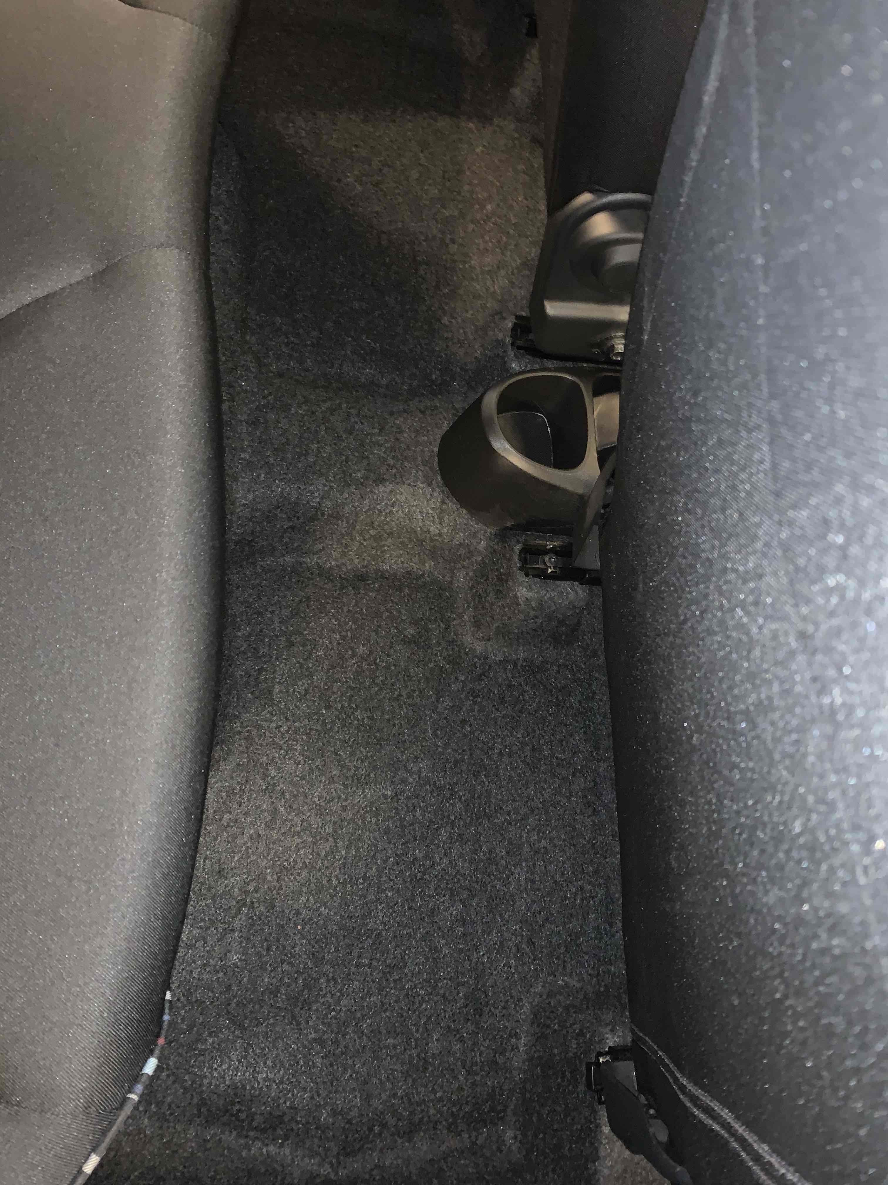 Grå Citroën C1 fra 2012