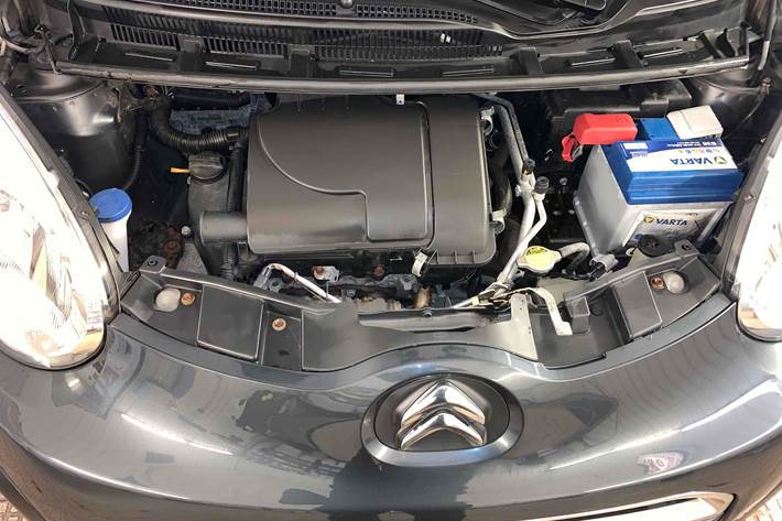 Grå Citroën C1 fra 2012