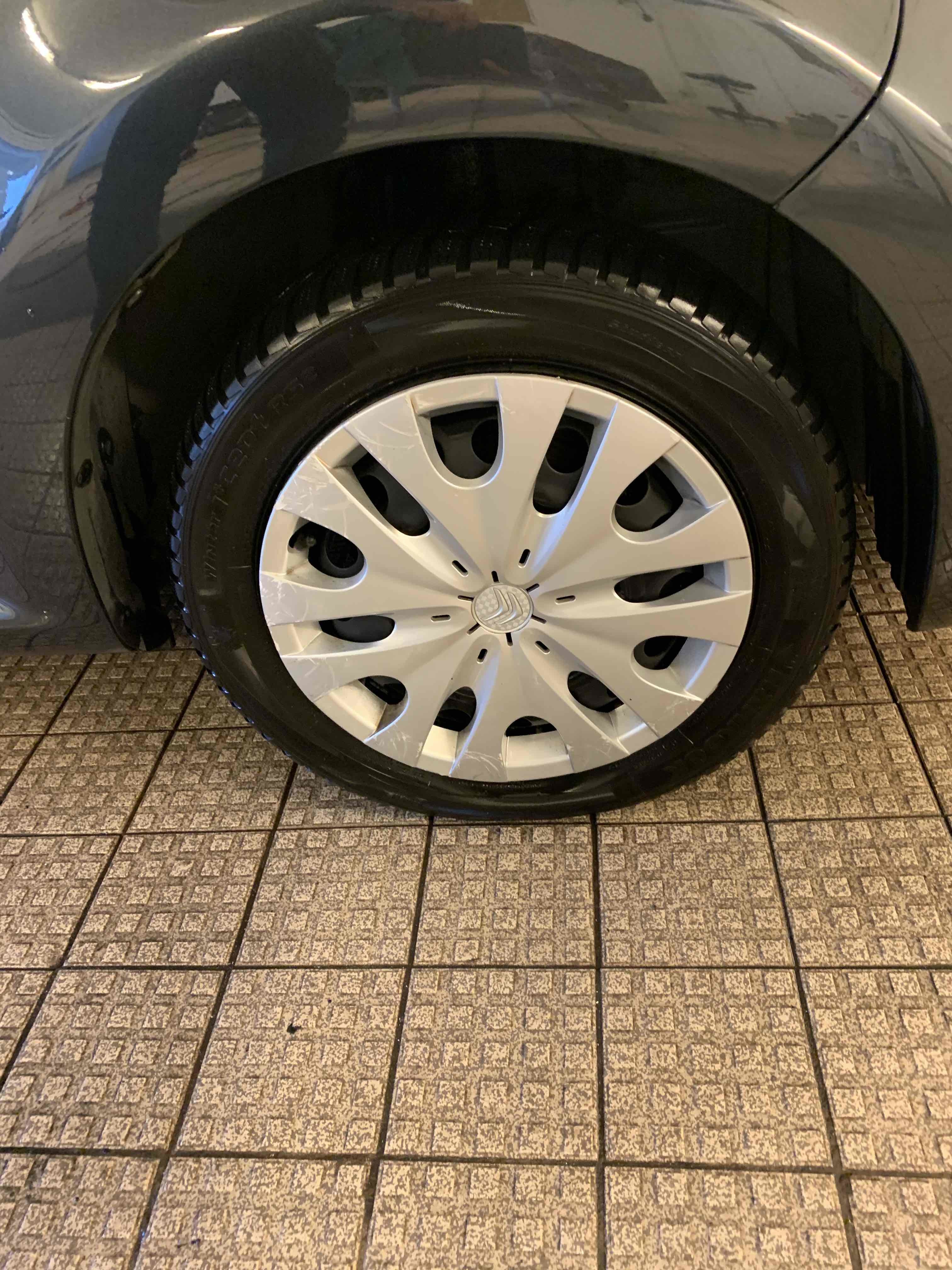 Grå Citroën C1 fra 2012