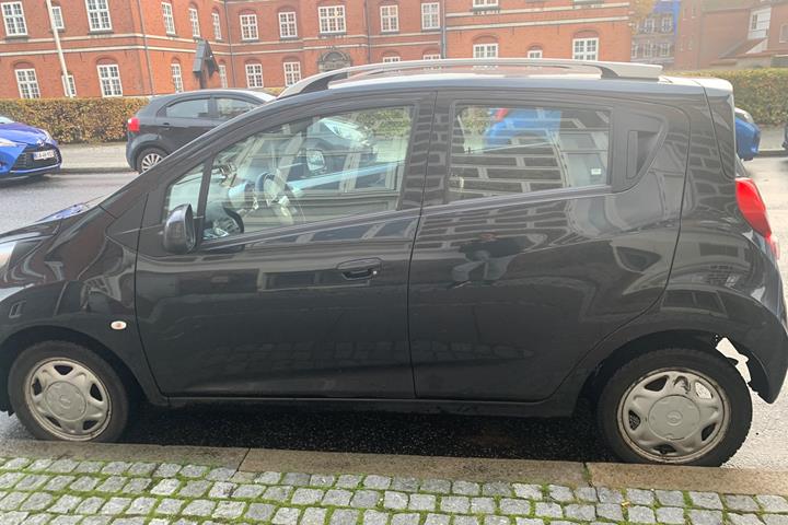 Sort Chevrolet Spark fra 2013