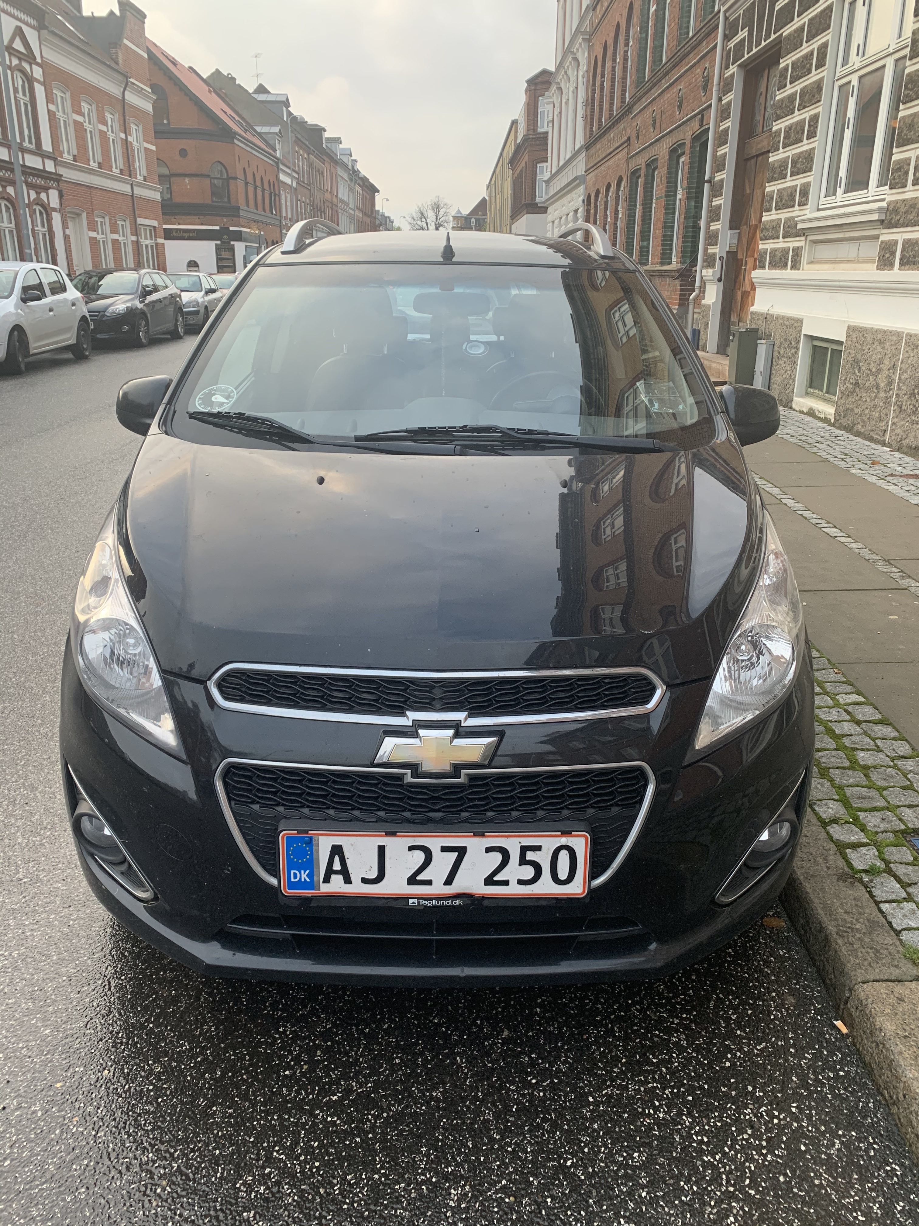 Sort Chevrolet Spark fra 2013