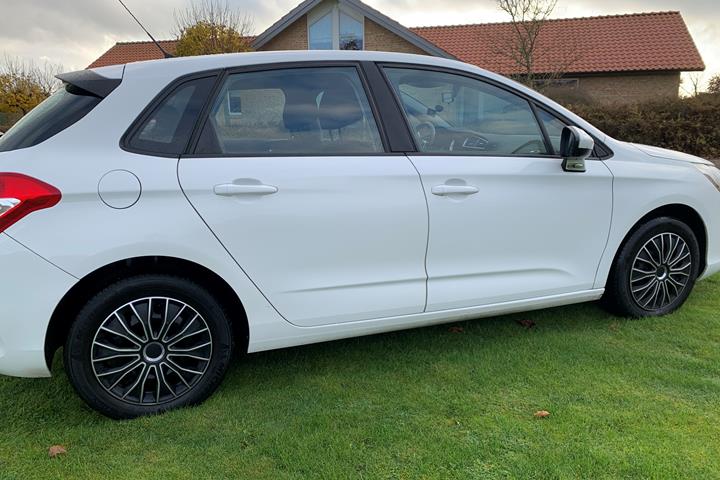 Hvid Citroën C4 fra 2013