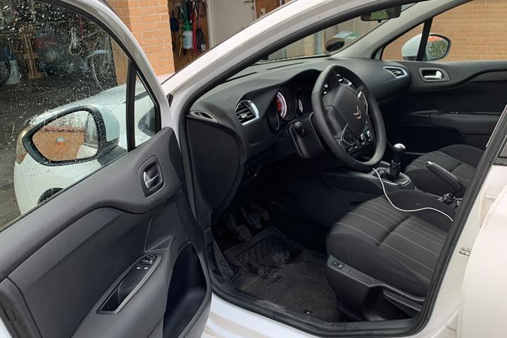 Hvid Citroën C4 fra 2013