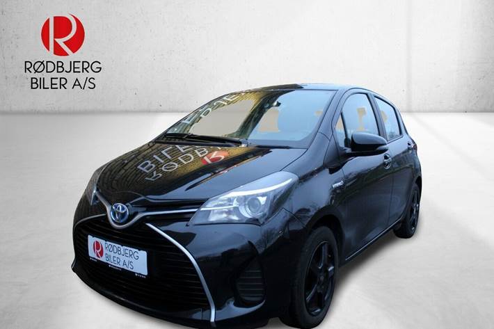 Grå Toyota Yaris fra 2016