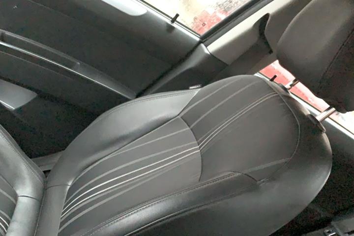 Sort Chevrolet Spark fra 2013