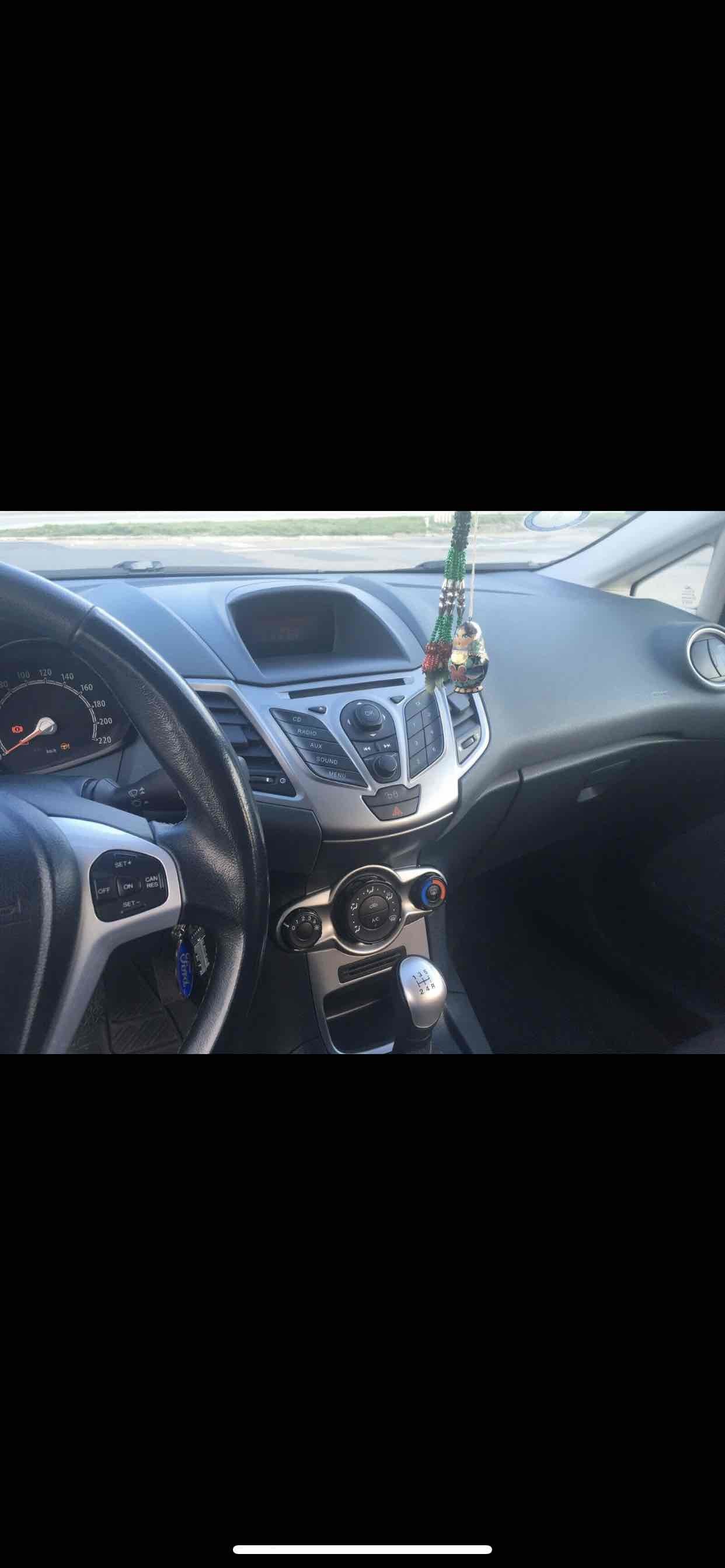 Sort Ford Fiesta fra 2009