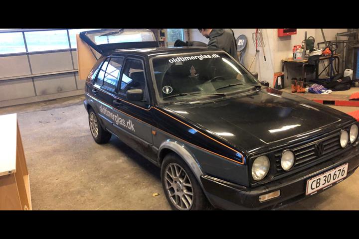 Sort VW Golf II fra 1991