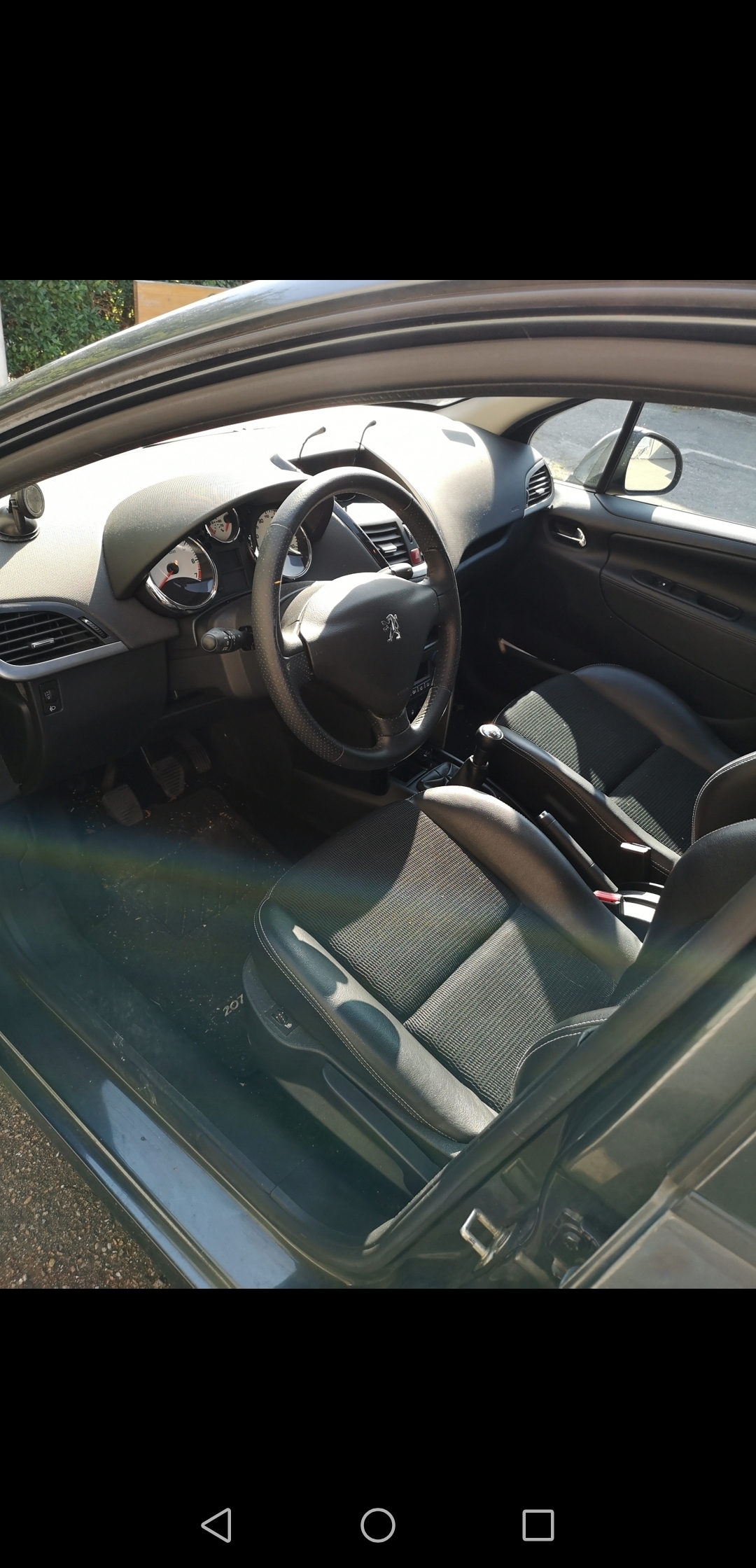 undefined Peugeot 207 fra 2011