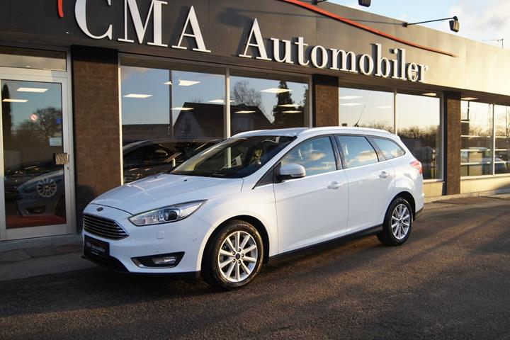 Hvid Ford Focus fra 2017