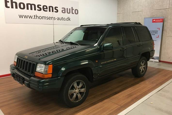 Grøn Jeep Grand Cherokee fra 1998