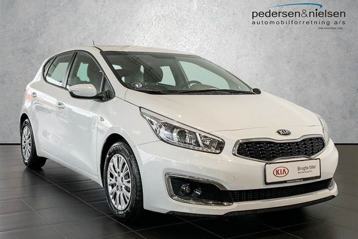 Grå Kia Ceed fra 2016