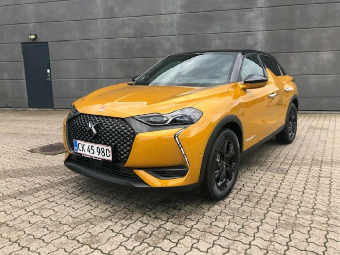 Grå DS DS 3 CrossBack fra 2019