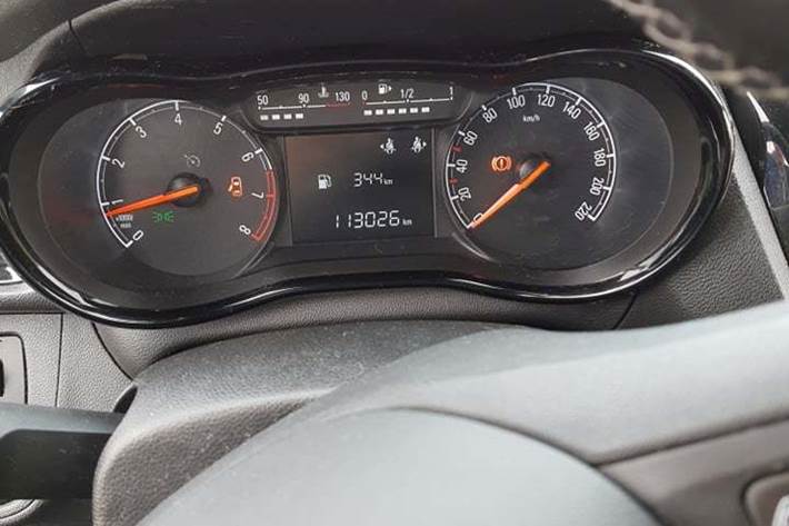 Sort Opel Karl fra 2016