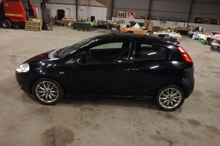 Sort Fiat Punto fra 2008